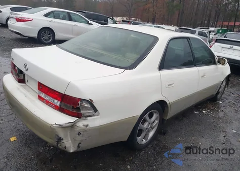 2001 Lexus Es 300 из США, поврежденный, VIN JT8BF28G010329401